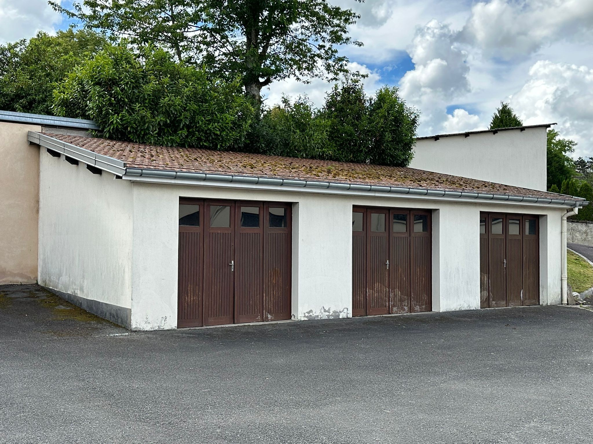 Vente Bureau / Commerce à Luxeuil-les-Bains 6 pièces