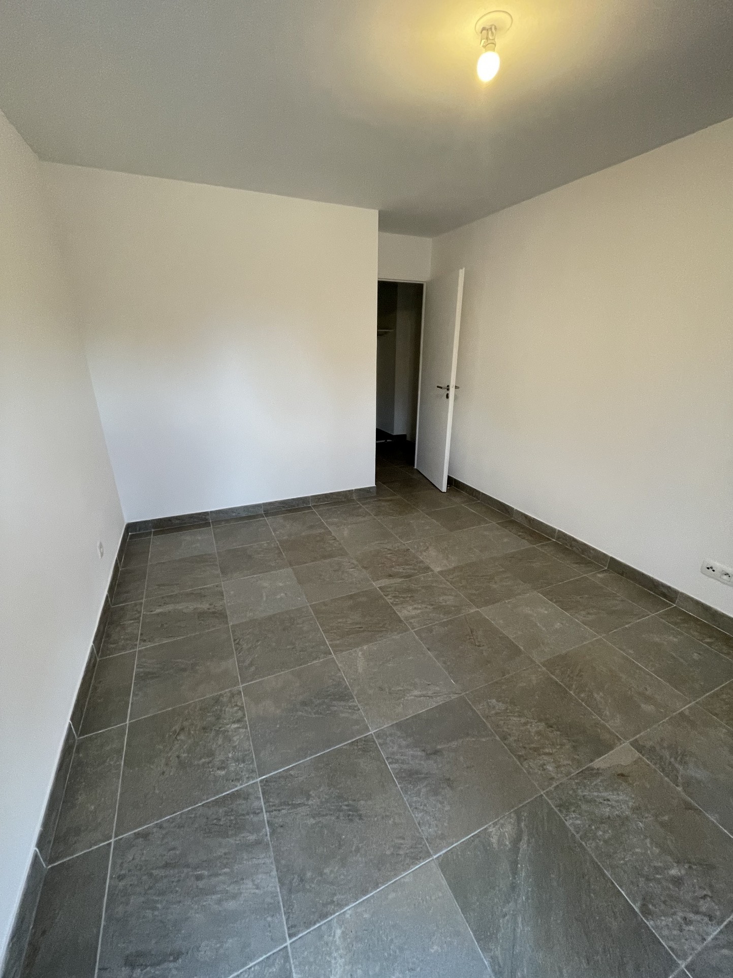 Location Appartement à Nîmes 2 pièces