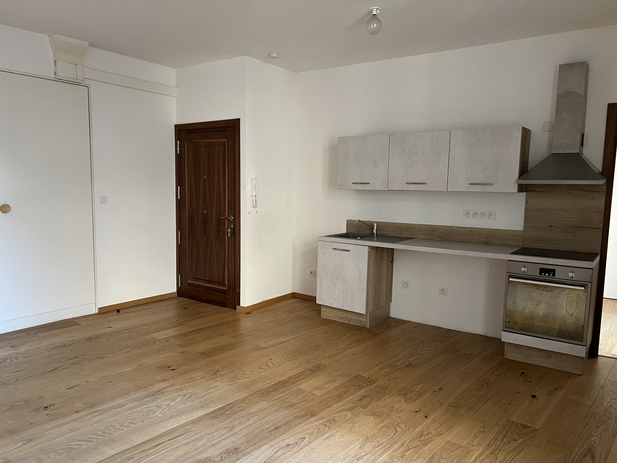 Location Appartement à Nîmes 2 pièces