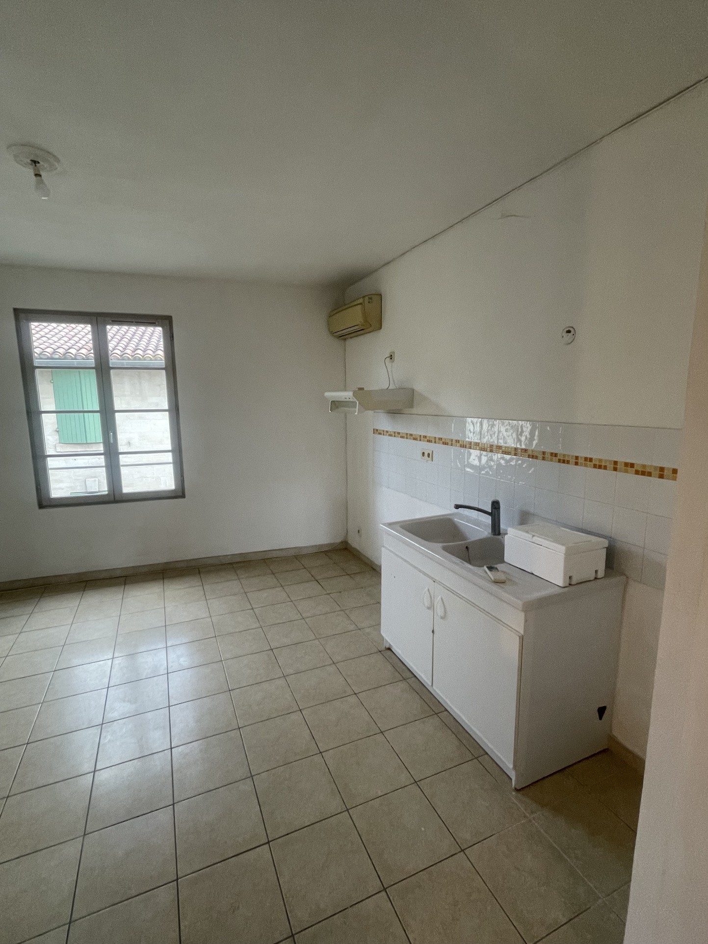 Location Appartement à Beaucaire 4 pièces