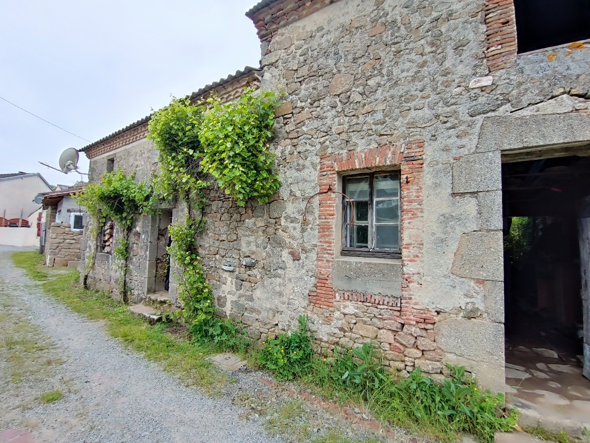 Vente Maison à Oradour-Saint-Genest 2 pièces