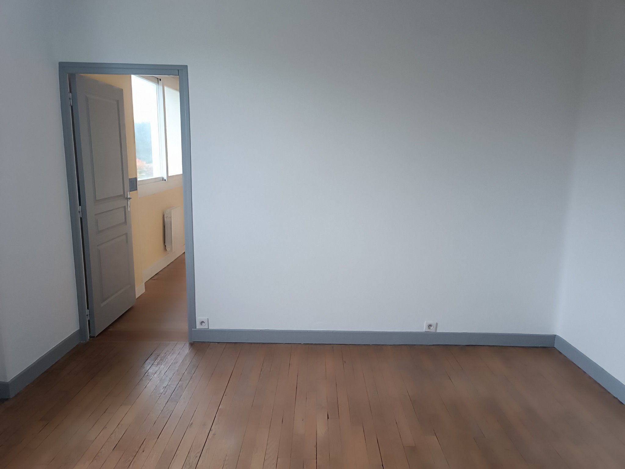 Location Appartement à le Dorat 5 pièces