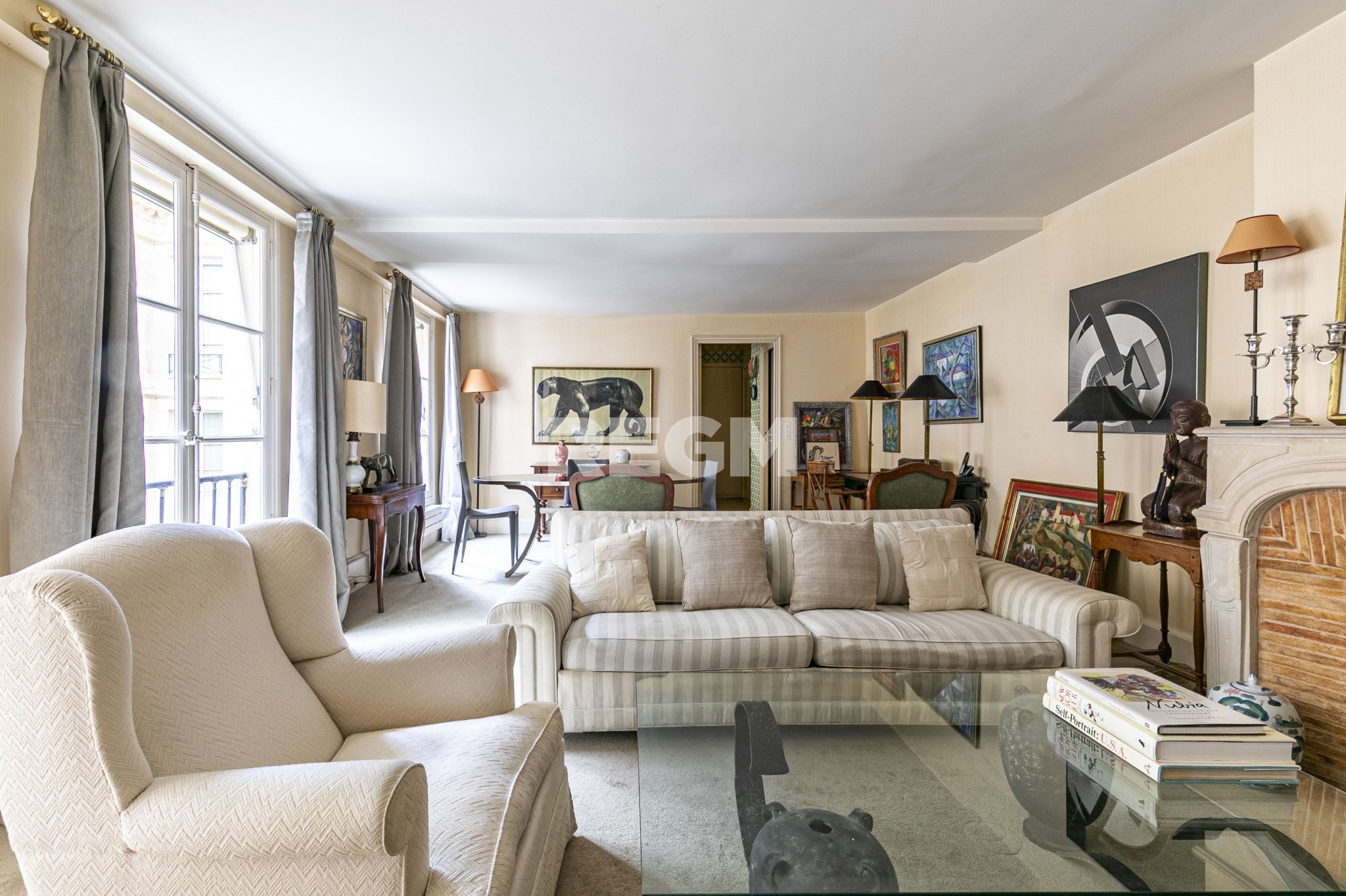 Vente Appartement à Paris Palais-Bourbon 7e arrondissement 4 pièces