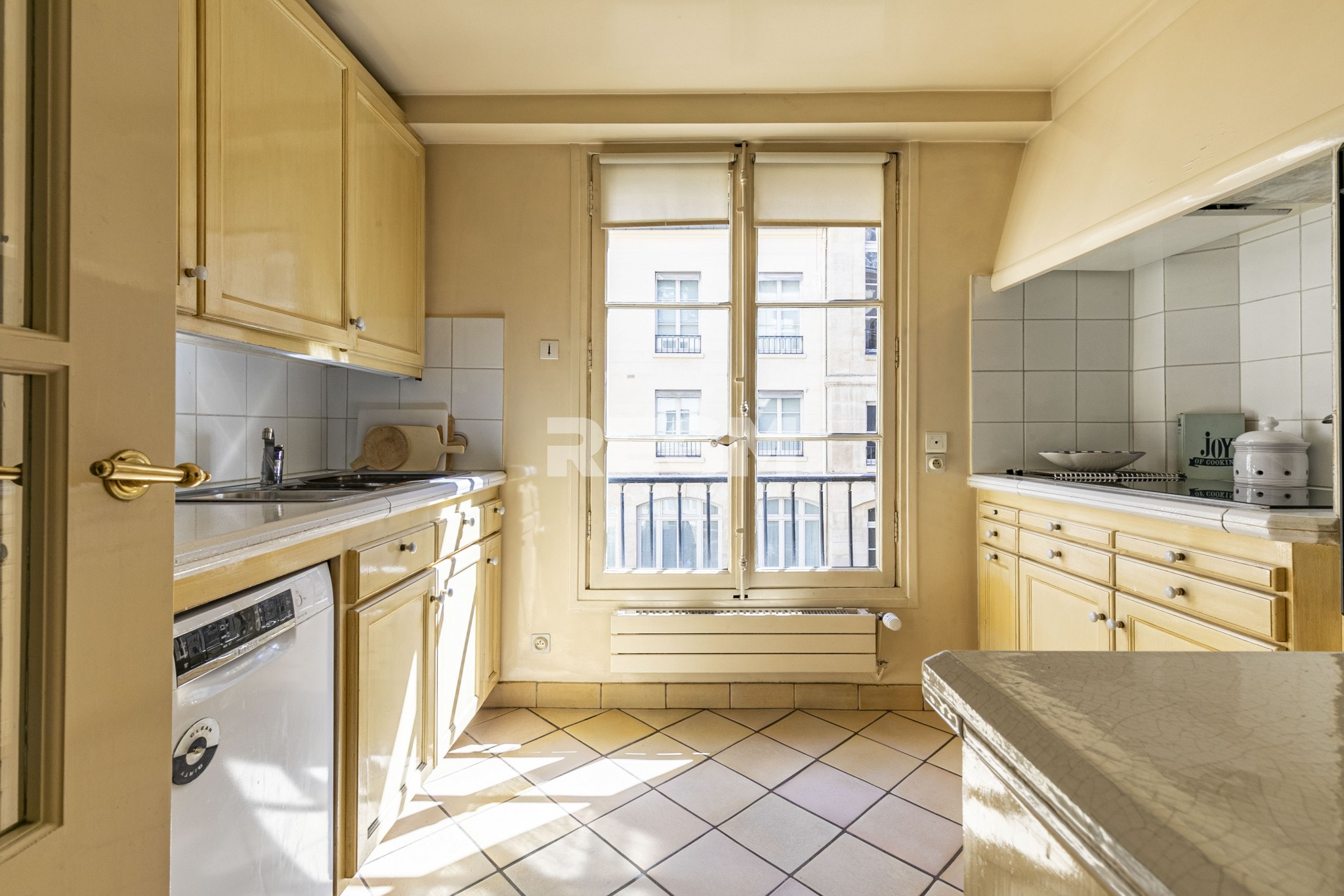 Vente Appartement à Paris Palais-Bourbon 7e arrondissement 4 pièces