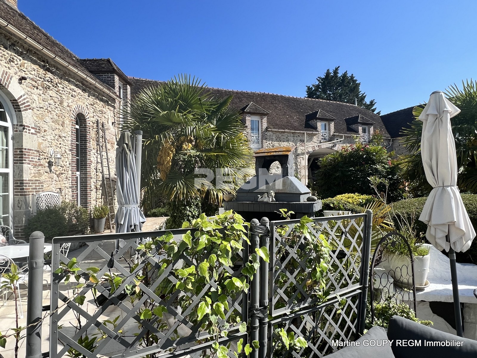 Vente Maison à Bazoches-sur-le-Betz 18 pièces