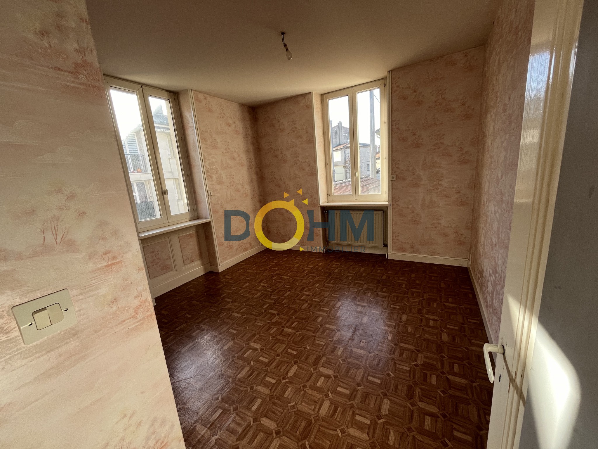 Location Appartement à Saint-Bonnet-le-Château 4 pièces