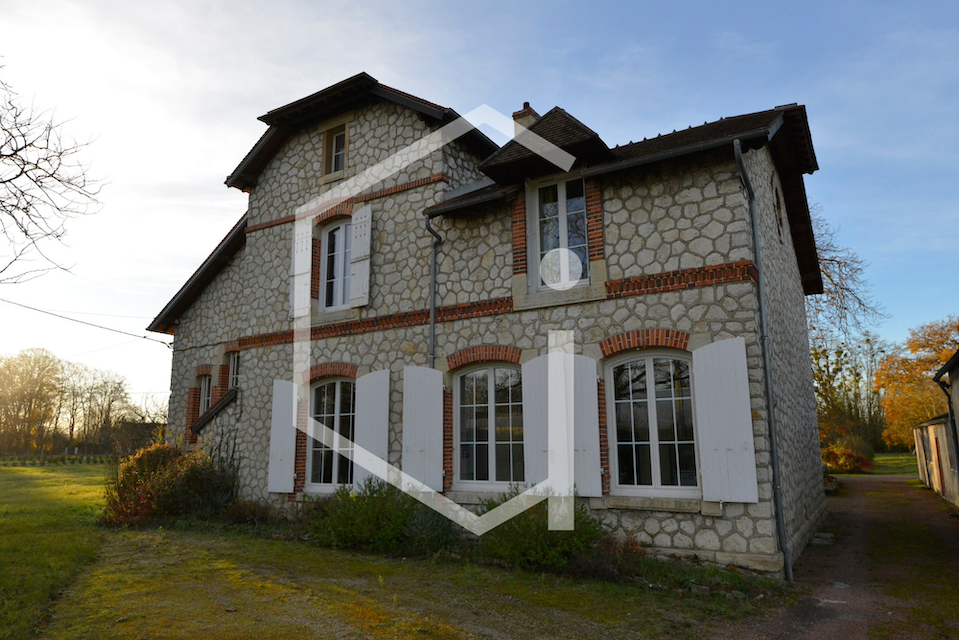 Vente Maison à Cosne-Cours-sur-Loire 6 pièces