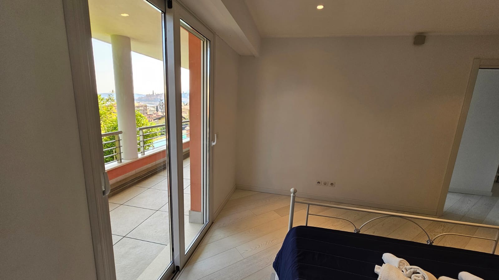 Vente Appartement à Menton 4 pièces