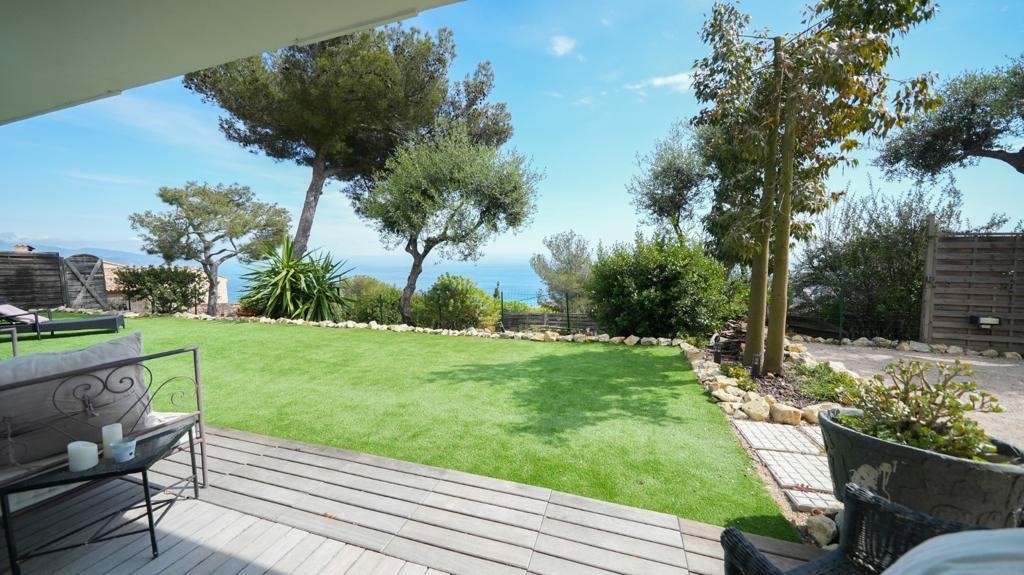 Location Maison à Roquebrune-Cap-Martin 8 pièces