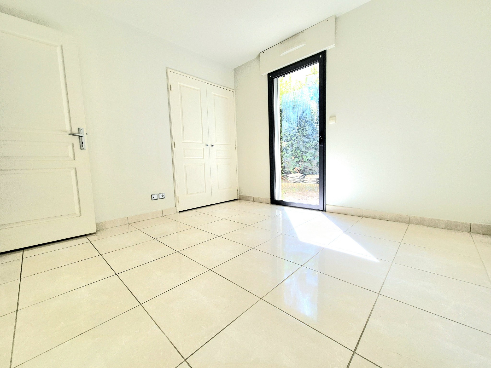 Vente Appartement à Hyères 3 pièces