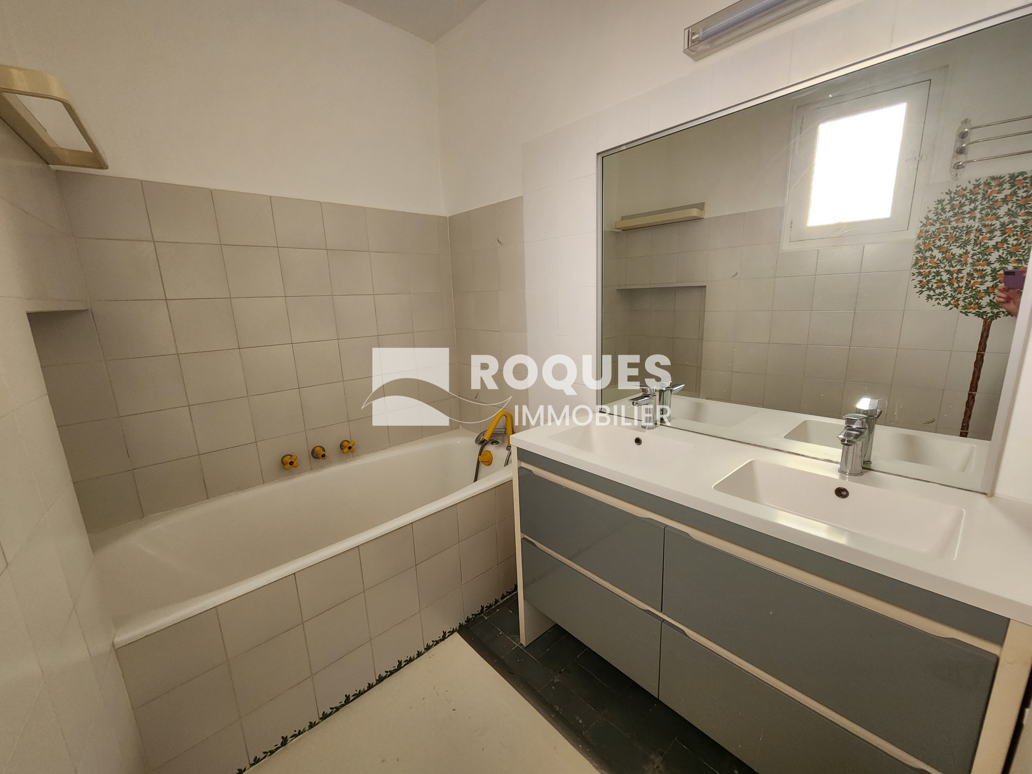 Vente Appartement à Lodève 6 pièces