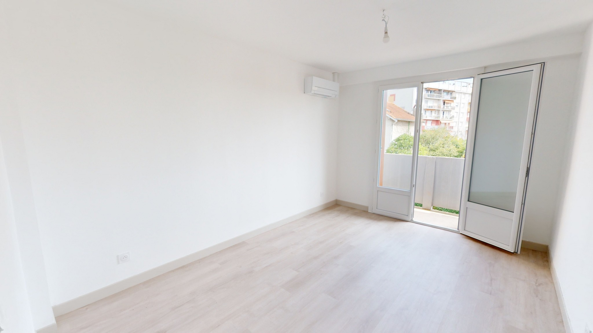 Location Appartement à Toulouse 3 pièces