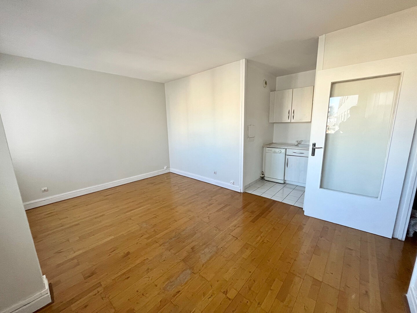 Location Appartement à Courbevoie 1 pièce