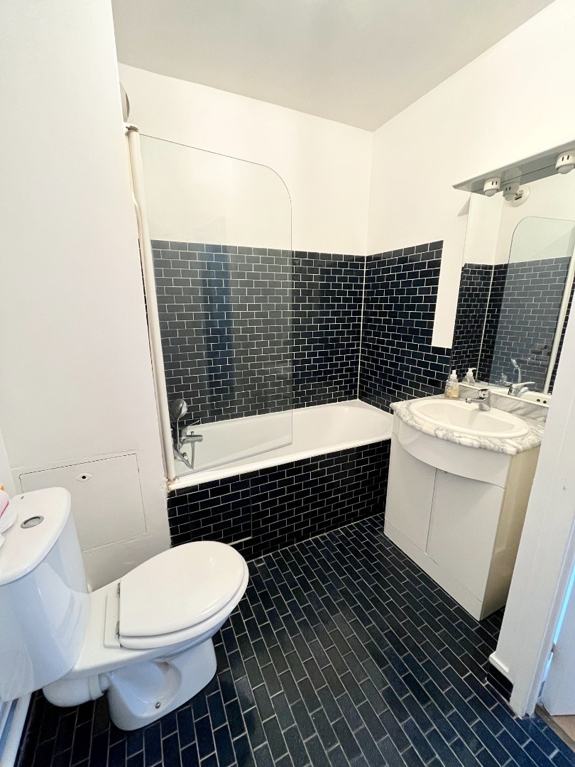 Location Appartement à Courbevoie 1 pièce