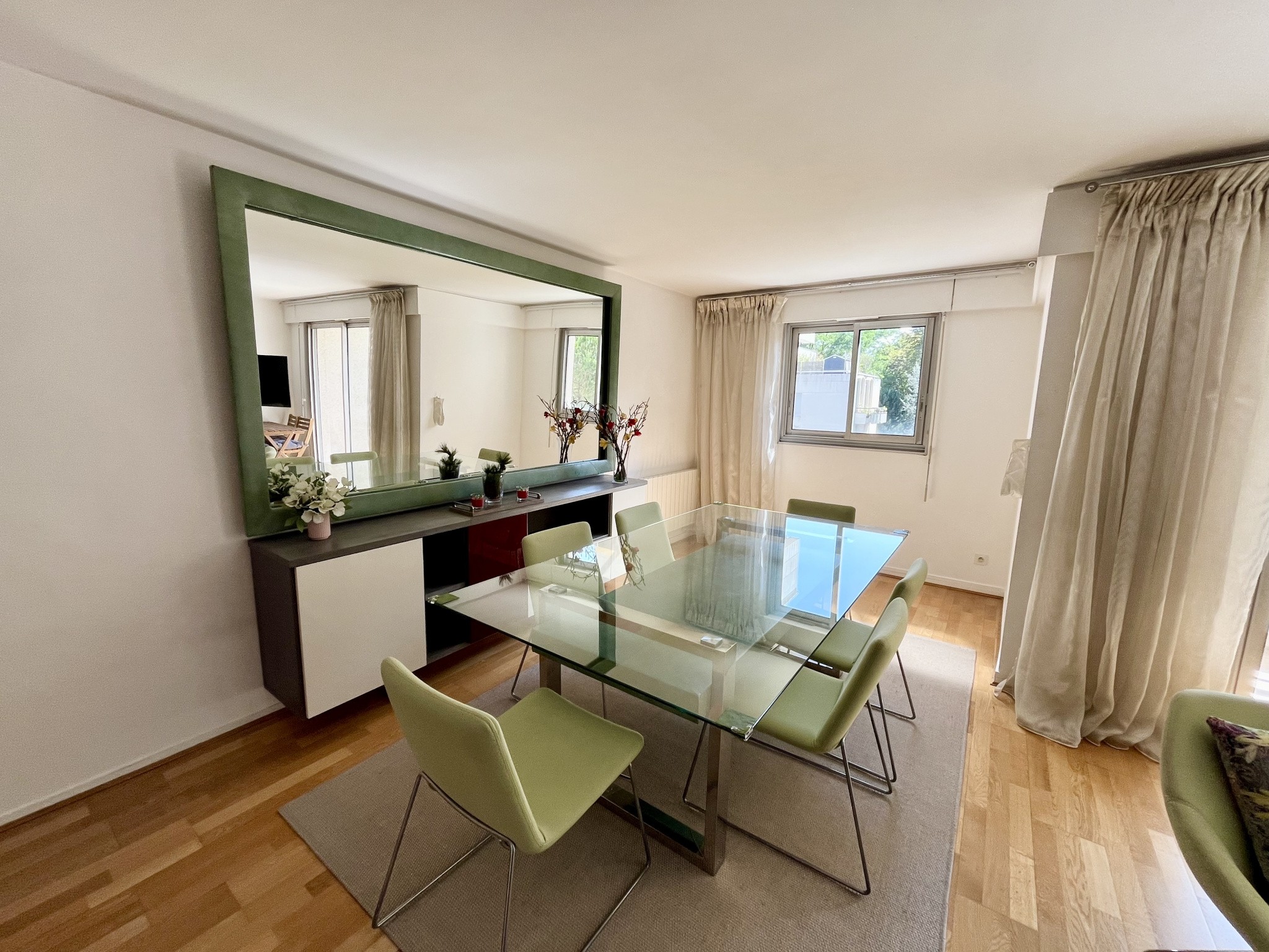 Location Appartement à Suresnes 4 pièces