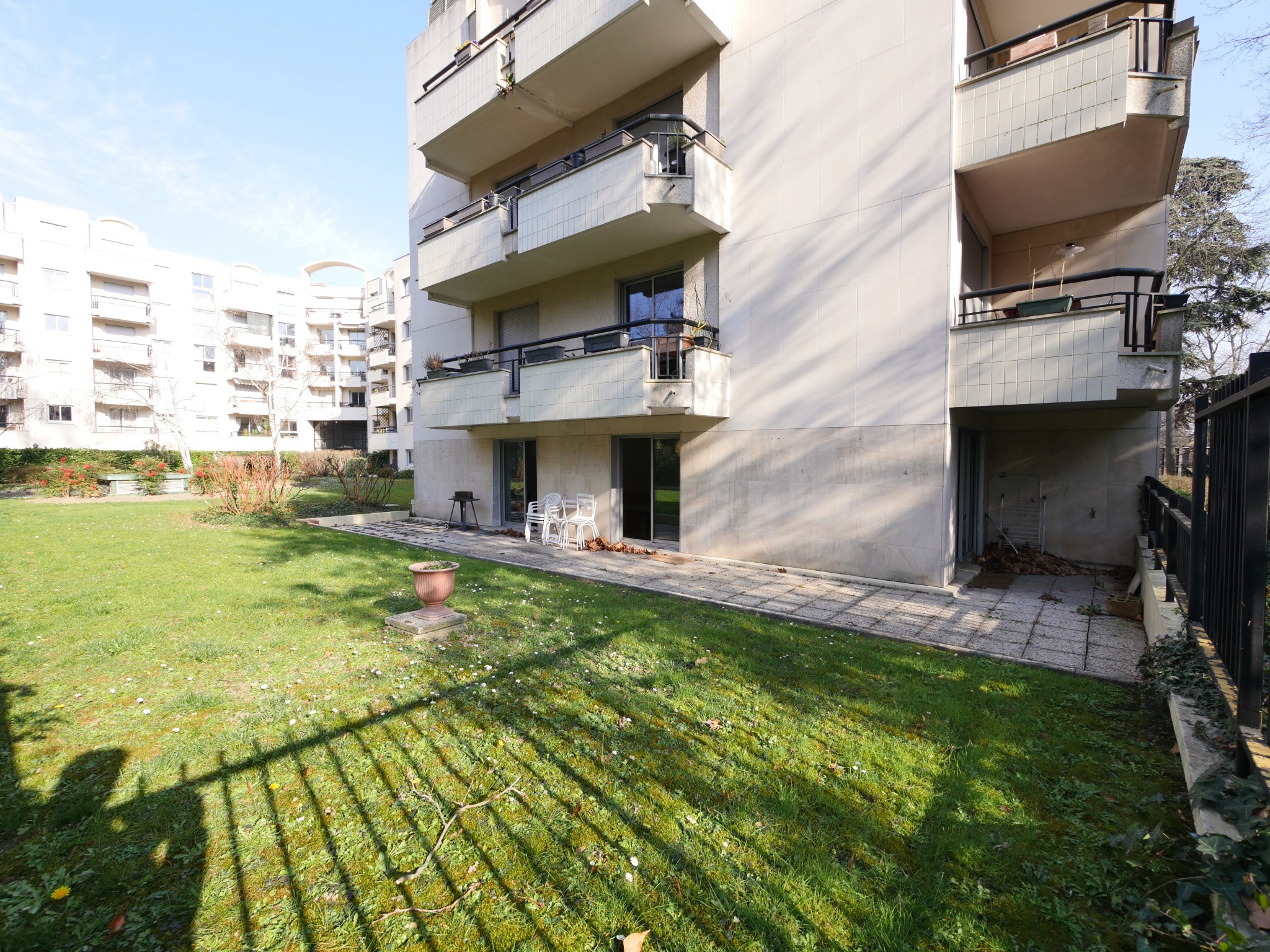 Location Appartement à Suresnes 5 pièces