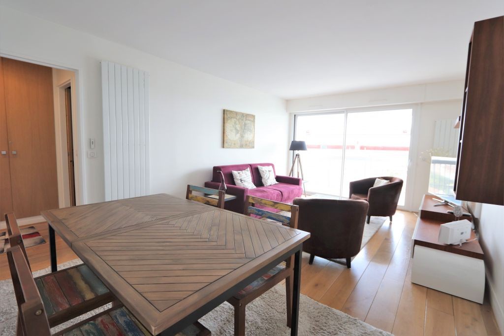 Location Appartement à Courbevoie 2 pièces