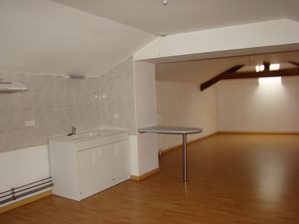 Location Appartement à Dombrot-le-Sec 3 pièces