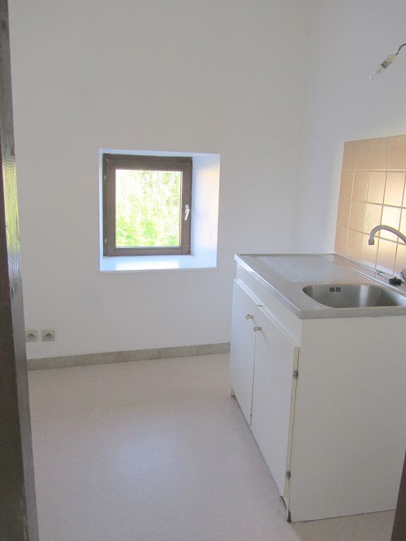 Location Appartement à Mirecourt 2 pièces