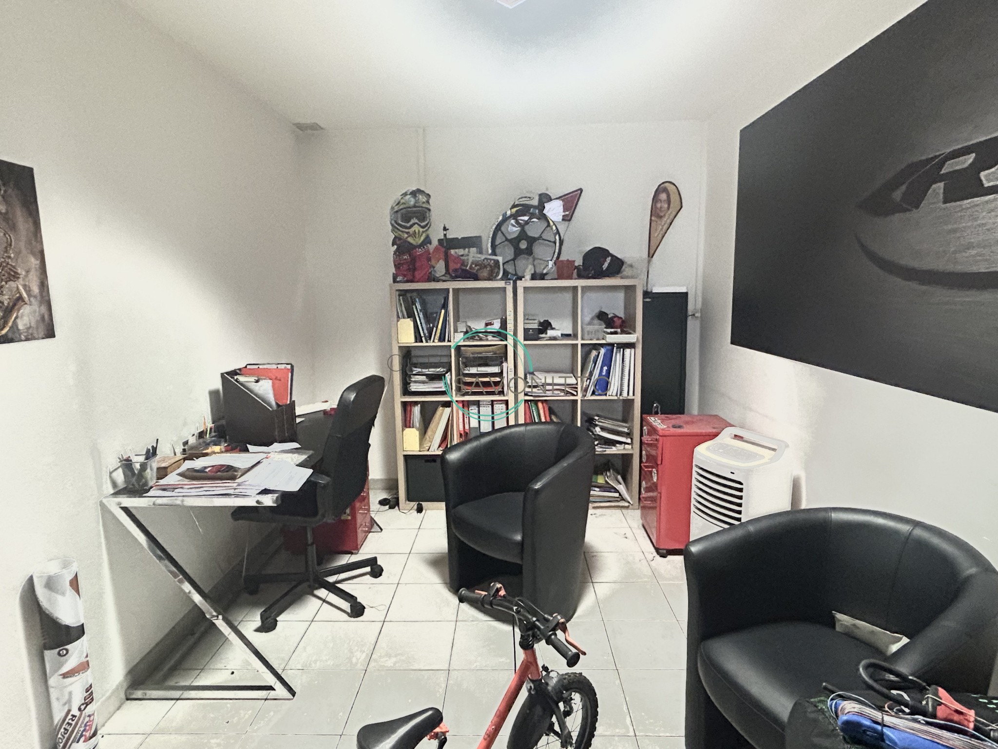 Location Bureau / Commerce à Aubagne 0 pièce