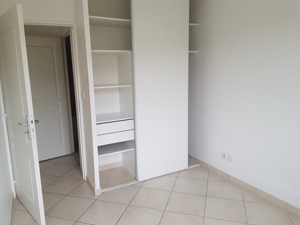 Location Appartement à Marignane 2 pièces