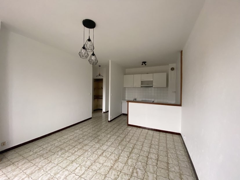 Location Appartement à Fleurance 2 pièces