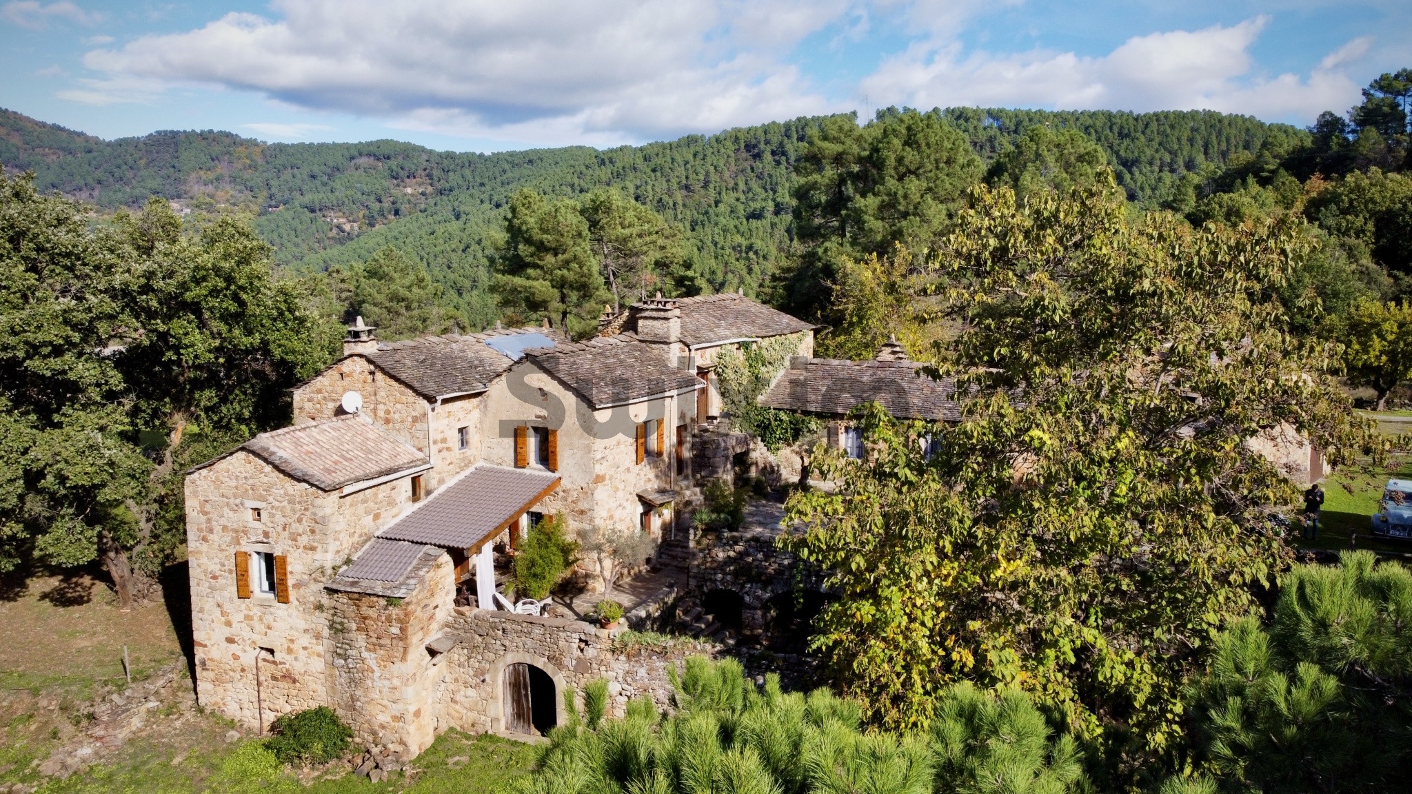 Vente Maison à Aujac 13 pièces