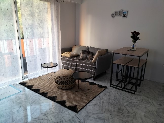 Location Appartement à Nice 1 pièce