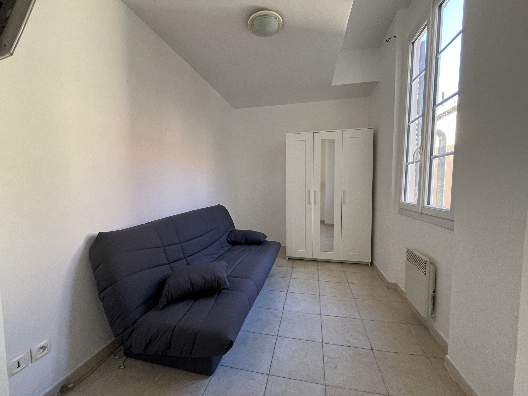 Location Appartement à Marseille 1er arrondissement 2 pièces